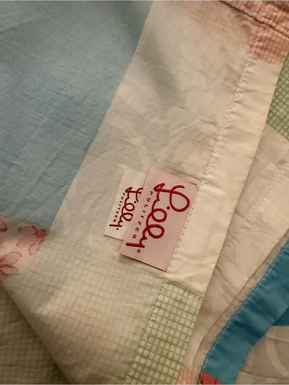 GUC (with small imperfections) Lilly Pulitzer “Perfectly Patched” Shower Curtain